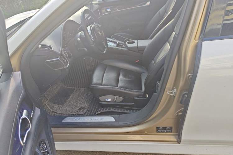 Used Porsche Panamera 2010 Panamera 4 3.6L Left Front Seat