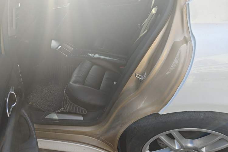 Used Porsche Panamera 2010 Panamera 4 3.6L Left Rear Seat