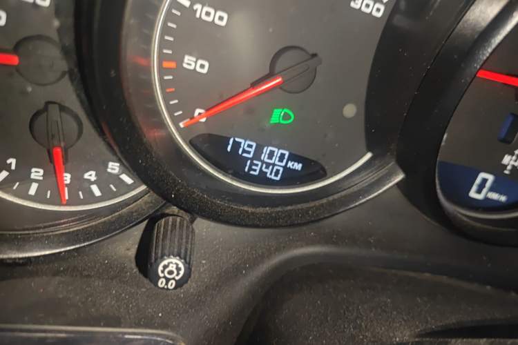 Used Porsche Panamera 2010 Panamera 3.6L Odometer Close Up