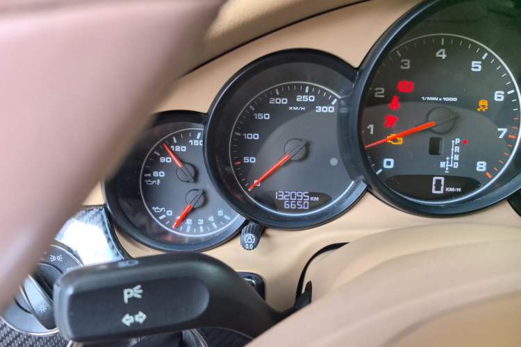 Used Porsche Panamera 2010 Panamera 3.6L Odometer Close Up