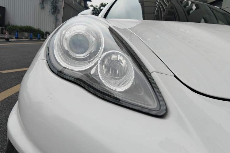 Used Porsche Panamera 2010 Panamera 4 3.6L Right Front Headlight