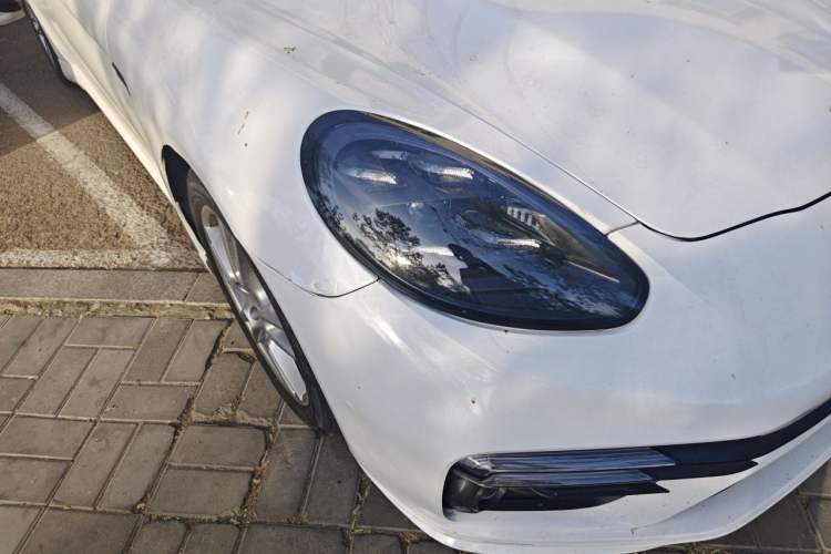 Used Porsche Panamera 2010 Panamera 4 3.6L Right Front Headlight