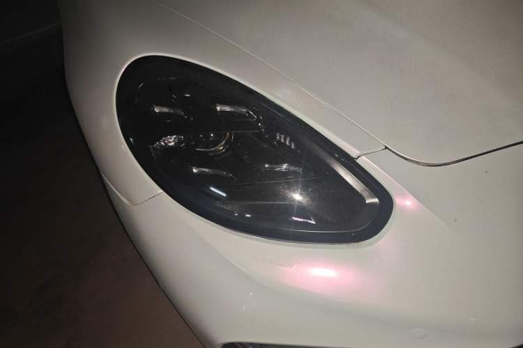 Used Porsche Panamera 2010 Panamera 4 3.6L Right Front Headlight