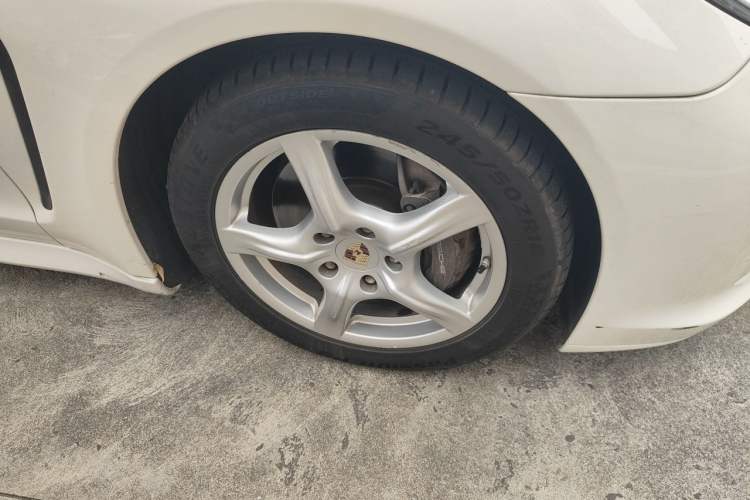 Used Porsche Panamera 2010 Panamera 3.6L Right Front Wheel Hub