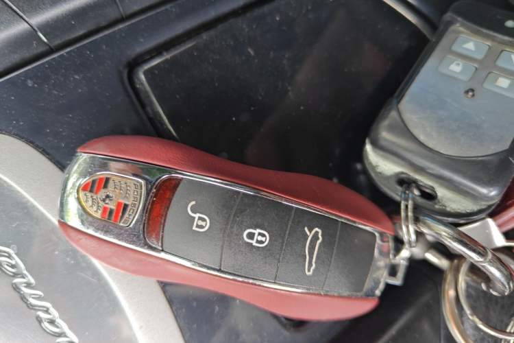 Used Porsche Panamera 2010 Panamera S 4.8L Vehicle Key