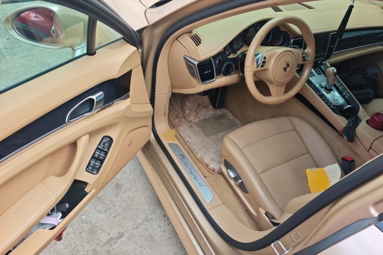 Used Porsche Panamera 2010 Panamera 4 3.6L Driver Seat