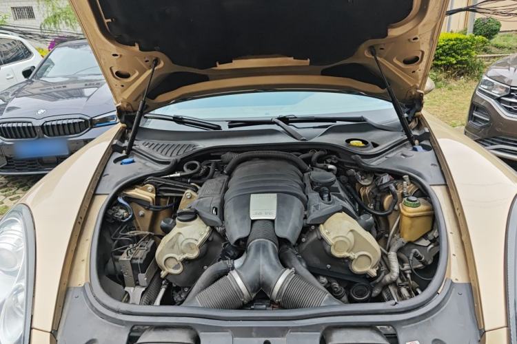 Used Porsche Panamera 2010 Panamera 3.6L Engine Bay