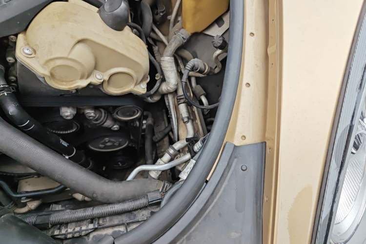 Used Porsche Panamera 2010 Panamera 3.6L Engine Bay Left