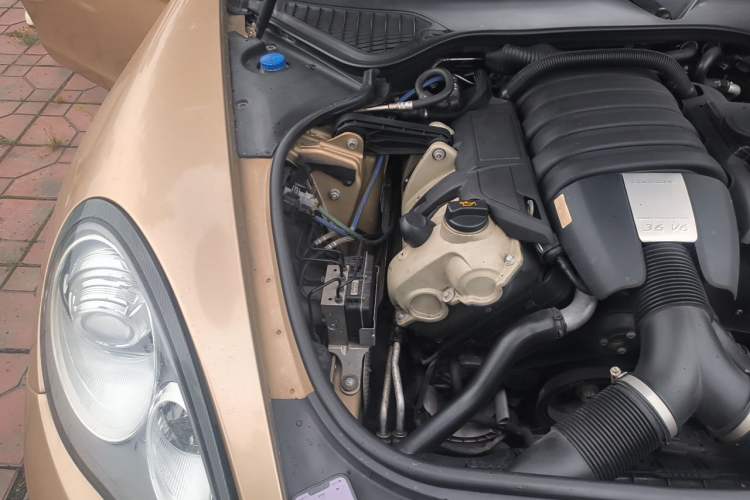 Used Porsche Panamera 2010 Panamera 3.6L Engine Bay Right