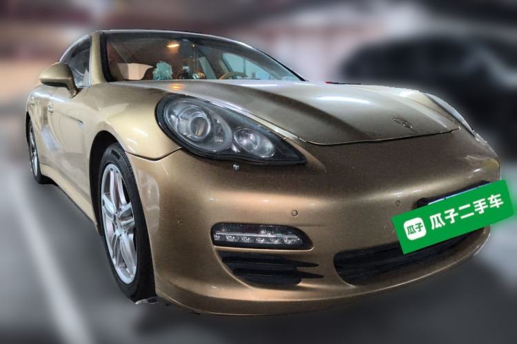 Used Porsche Panamera 2010 Panamera 3.6L Front Right 45 Deg