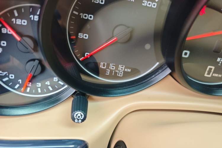 Used Porsche Panamera 2010 Panamera 4 3.6L Odometer Close Up