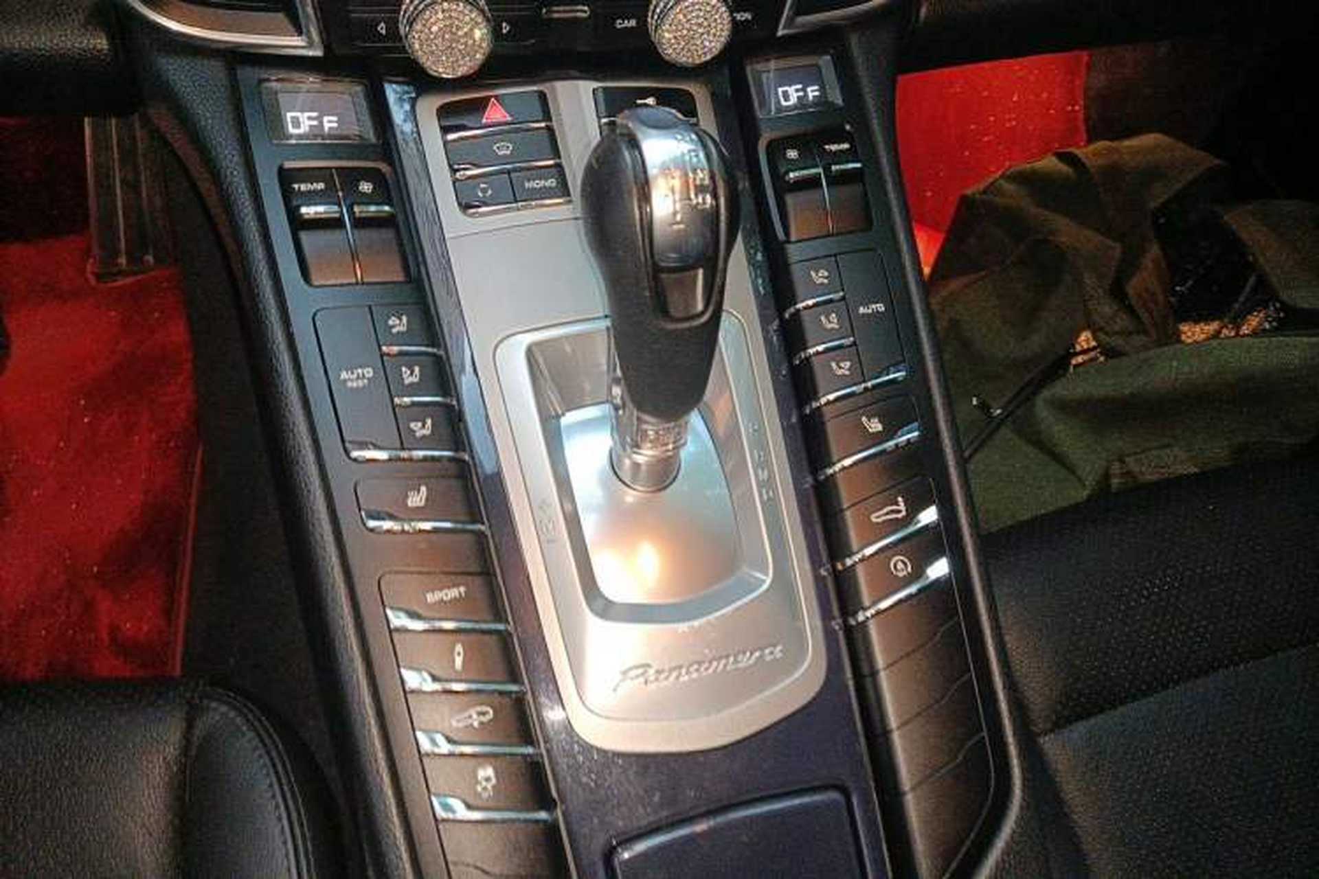 Used Porsche Panamera  Gear Lever