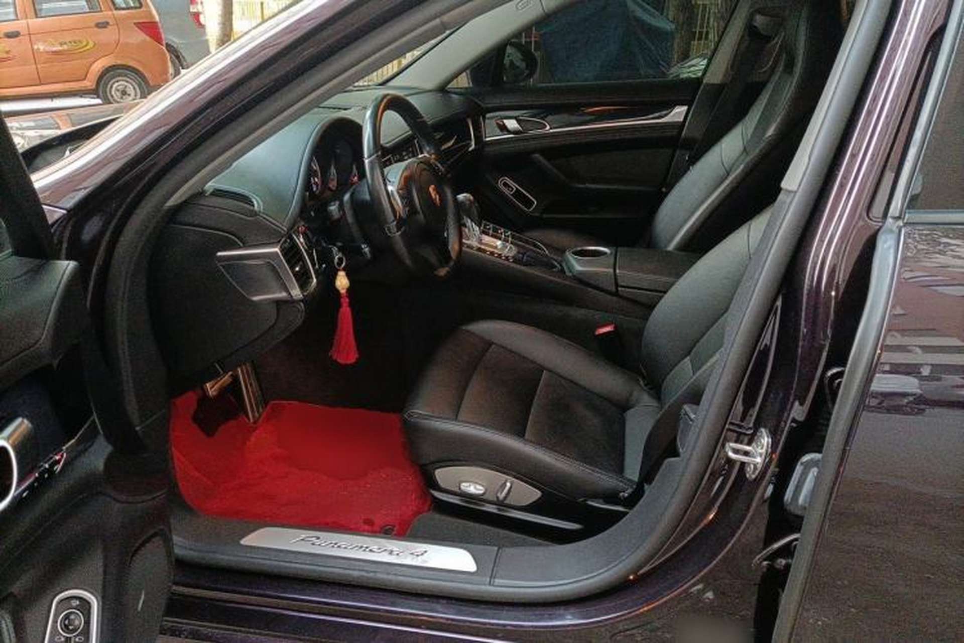 Used Porsche Panamera  Left Front Seat