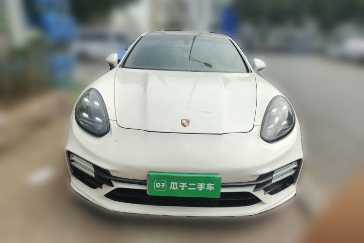 Used Porsche Panamera  Front