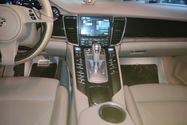 Used Porsche Panamera 2012 Panamera S Hybrid 3.0T Audio And AC Panel