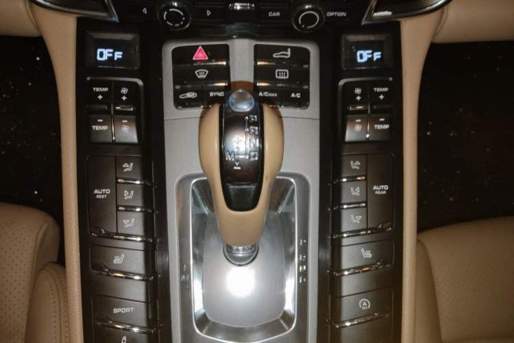 Used Porsche Panamera 2012 Panamera S Hybrid 3.0T Gear Lever