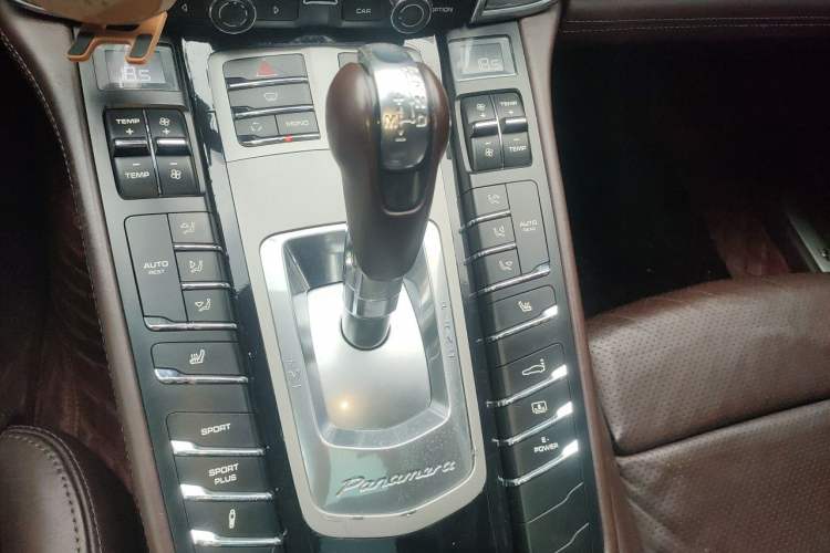 Used Porsche Panamera 2012 Panamera S Hybrid 3.0T Gear Lever