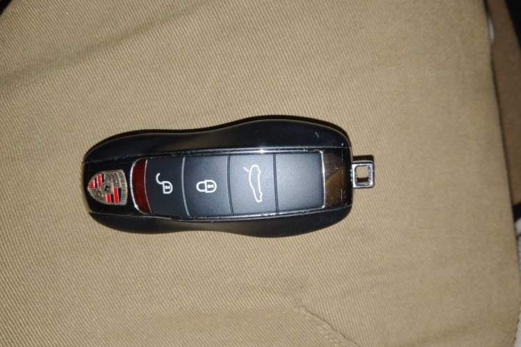 Used Porsche Panamera 2012 Panamera S Hybrid 3.0T Vehicle Key