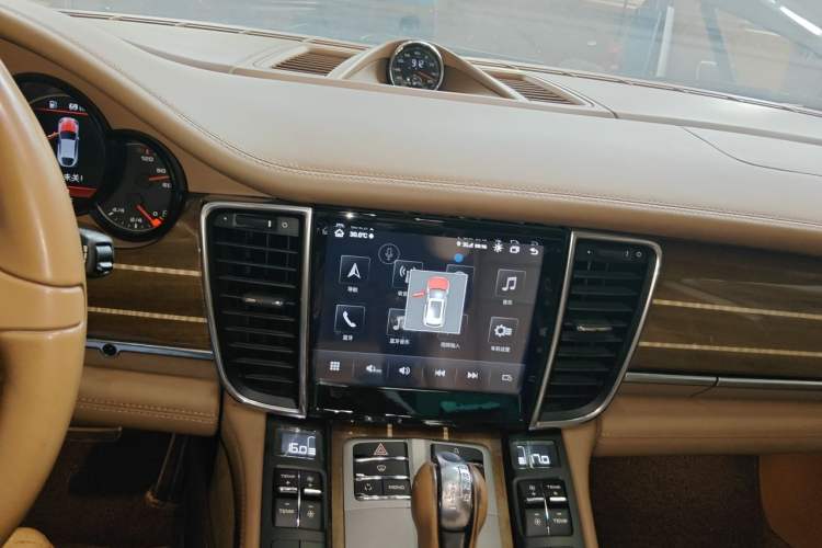 Used Porsche Panamera 2012 Panamera Turbo S 4.8T Audio And AC Panel