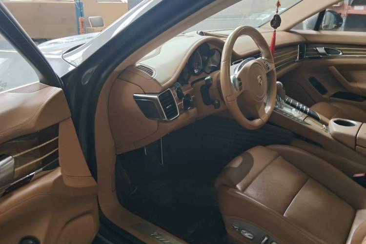 Used Porsche Panamera 2012 Panamera Turbo S 4.8T Driver Seat