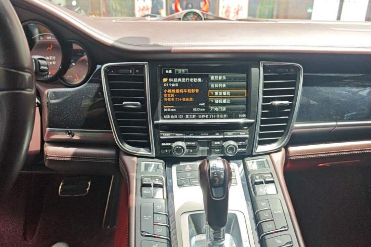 Used Porsche Panamera 2012 Panamera S Hybrid 3.0T Audio And AC Panel