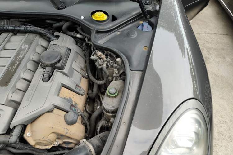 Used Porsche Panamera 2012 Panamera Turbo S 4.8T Engine Bay Left