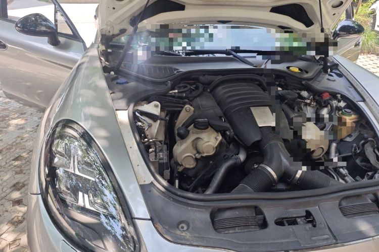 Used Porsche Panamera  Engine Bay Right