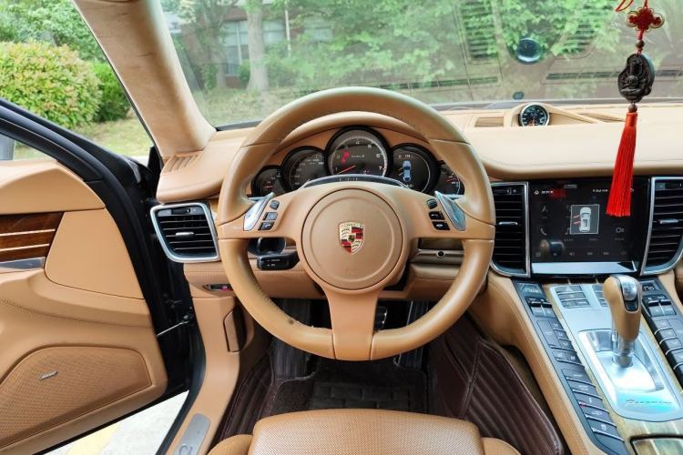 Used Porsche Panamera 2012 Panamera Turbo S 4.8T Steering Wheel