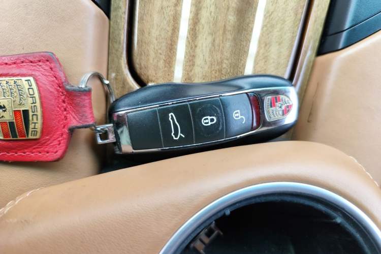 Used Porsche Panamera 2012 Panamera Turbo S 4.8T Vehicle Key