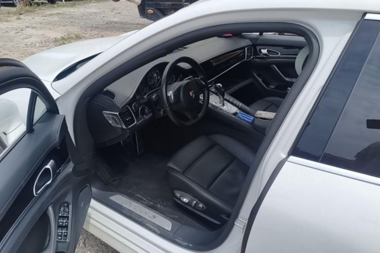 Used Porsche Panamera 2012 Panamera S Hybrid 3.0T Driver Seat