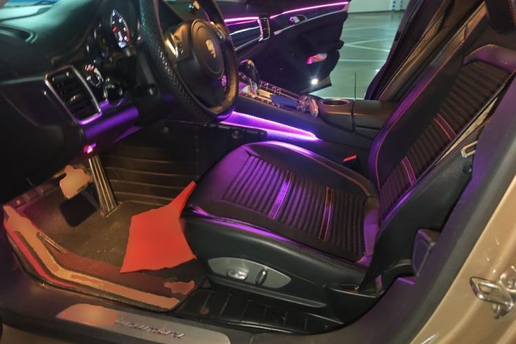 Used Porsche Panamera  Driver Seat