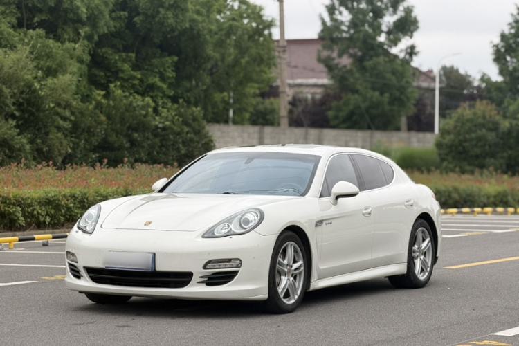 Used Porsche Panamera 2012 Panamera S Hybrid 3.0T Exterior 3