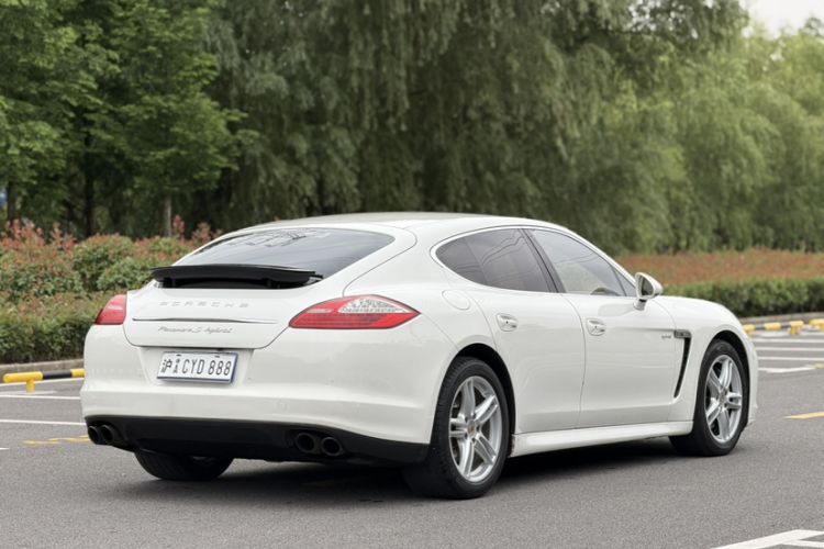Used Porsche Panamera 2012 Panamera S Hybrid 3.0T Exterior 4