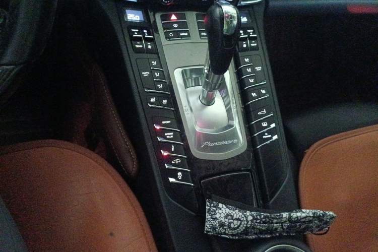 Used Porsche Panamera 2012 Panamera S Hybrid 3.0T Gear Lever