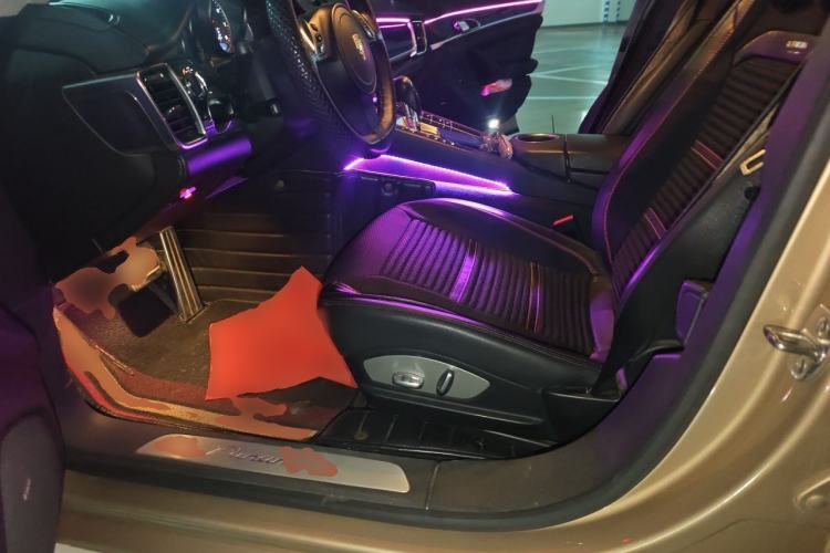 Used Porsche Panamera  Left Front Seat