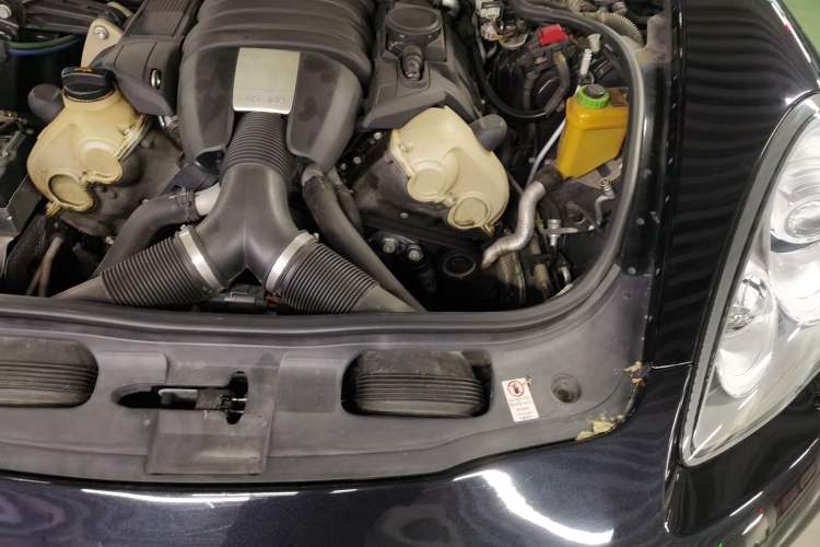 Used Porsche Panamera 2013 Panamera Platinum Edition 3.6L Engine Bay Left
