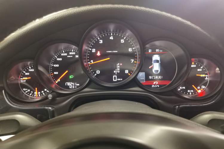 Used Porsche Panamera 2013 Panamera Platinum Edition 3.6L Instrument Cluster