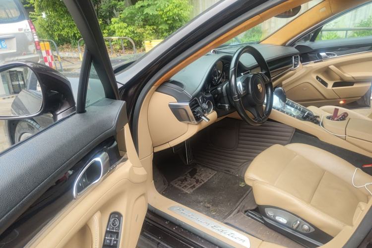 Used Porsche Panamera 2013 Panamera 4 Platinum Edition 3.6L Driver Seat