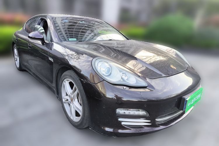 Used Porsche Panamera 2013 Panamera Platinum Edition 3.6L Front Right 45 Deg