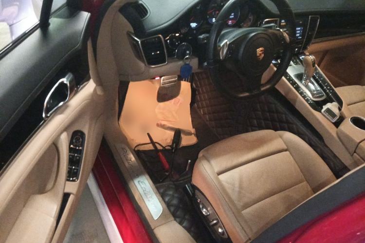 Used Porsche Panamera 2013 Panamera 4 Platinum Edition 3.6L Driver Seat