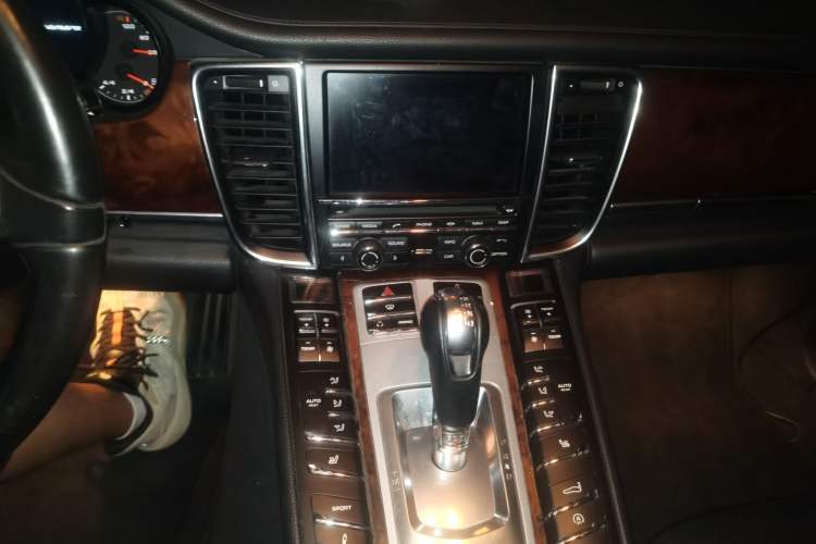 Used Porsche Panamera  Audio And AC Panel