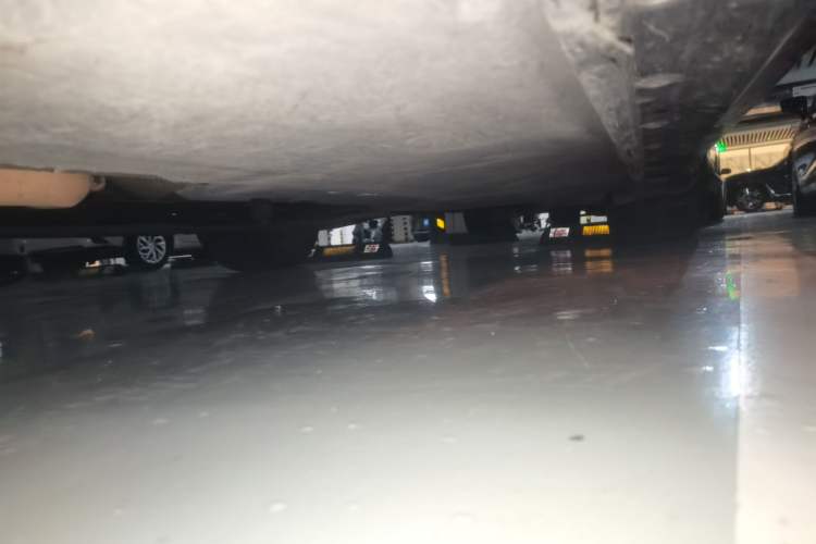 Used Porsche Panamera  Chassis Front Left