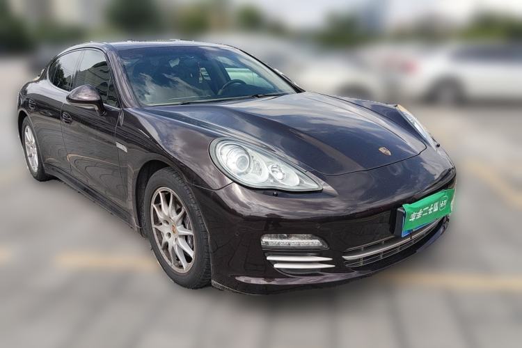 Used Porsche Panamera 2013 Panamera Platinum Edition 3.6L Front Right 45 Deg