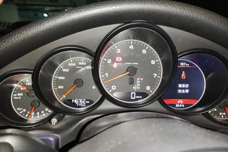 Used Porsche Panamera 2013 Panamera Platinum Edition 3.6L Instrument Cluster