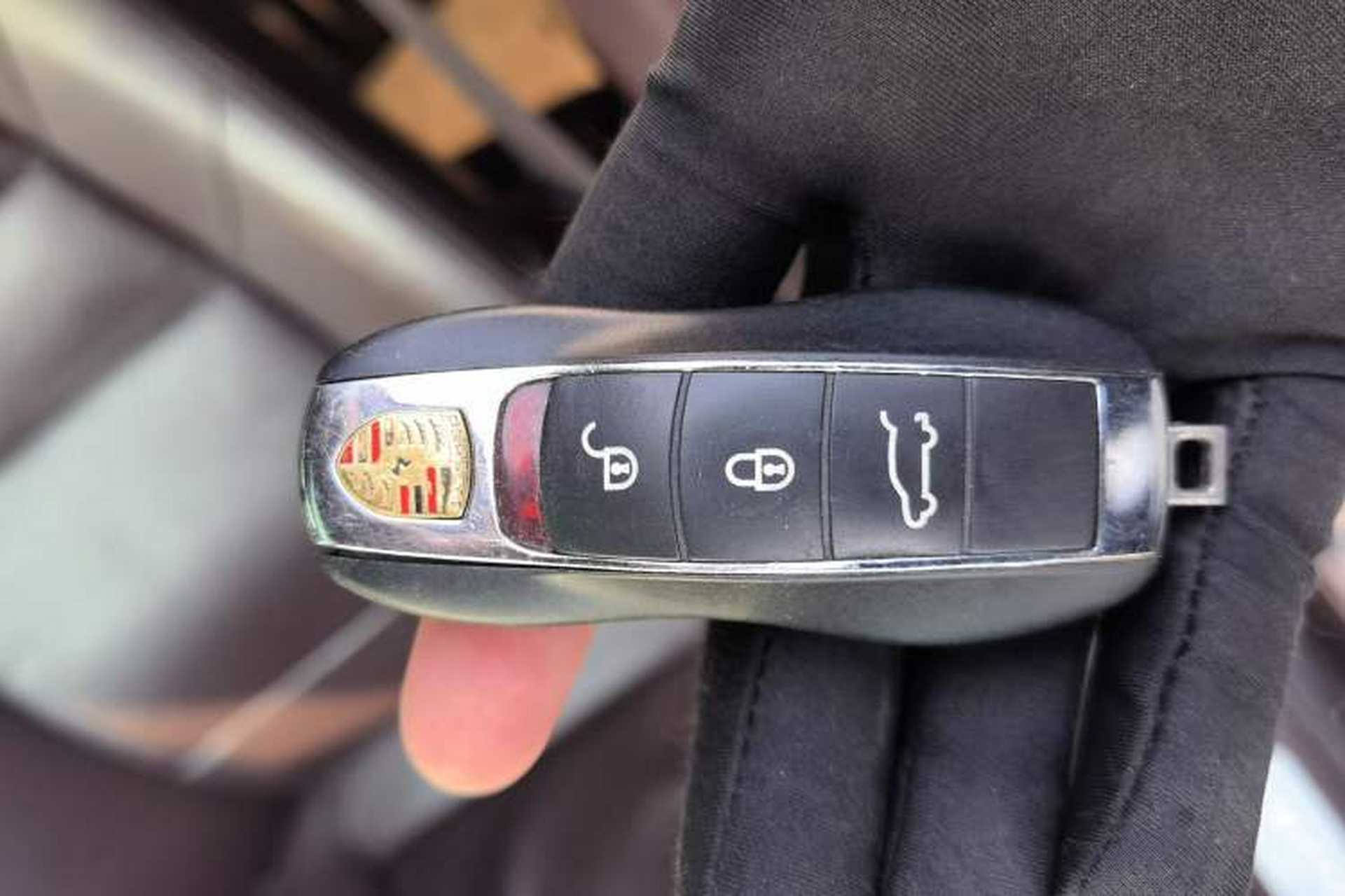 Used Porsche Panamera 2013 Panamera Platinum Edition 3.6L Vehicle Key