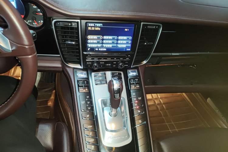 Used Porsche Panamera  Audio And AC Panel
