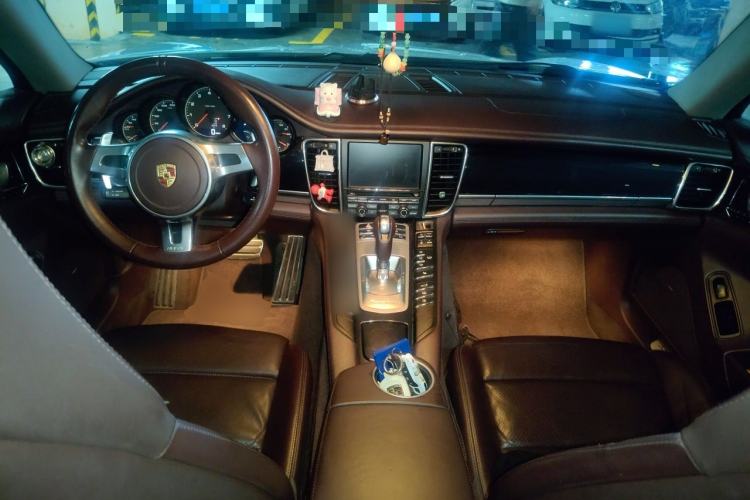 Used Porsche Panamera 2013 Panamera Platinum Edition 3.6L Center Console