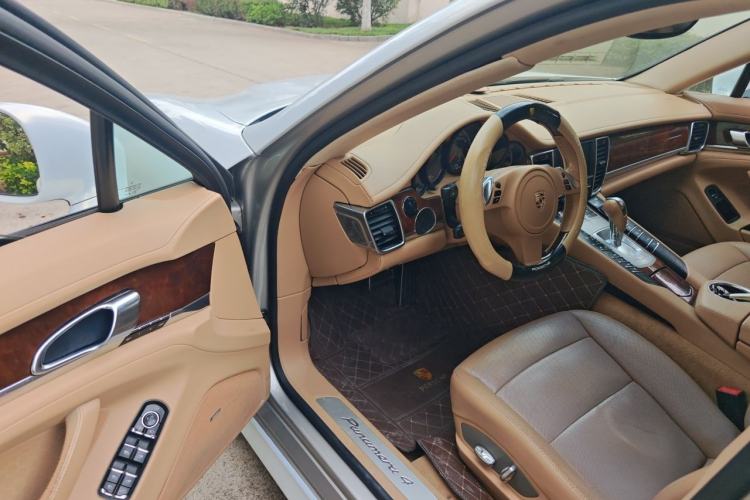 Used Porsche Panamera 2013 Panamera 4 Platinum Edition 3.6L Driver Seat