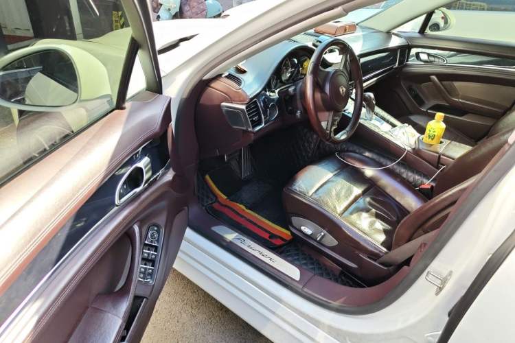 Used Porsche Panamera 2013 Panamera Platinum Edition 3.6L Driver Seat