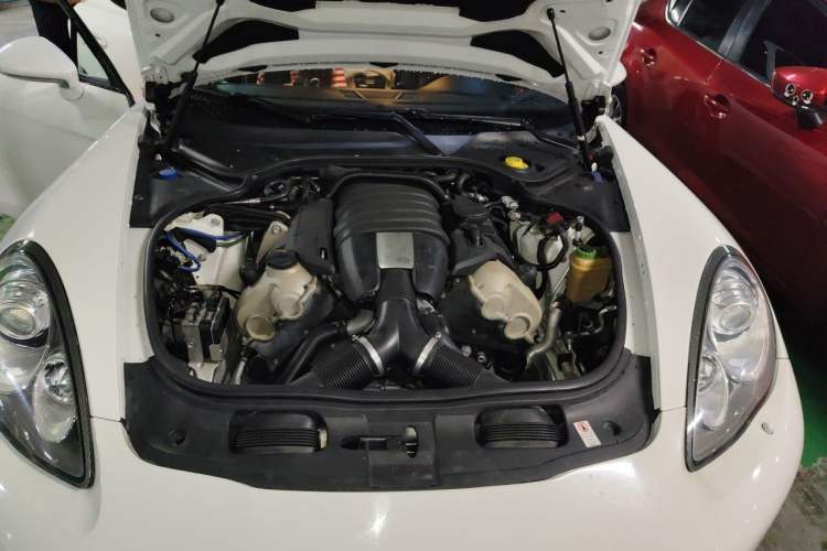 Used Porsche Panamera 2013 Panamera Platinum Edition 3.6L Engine Bay